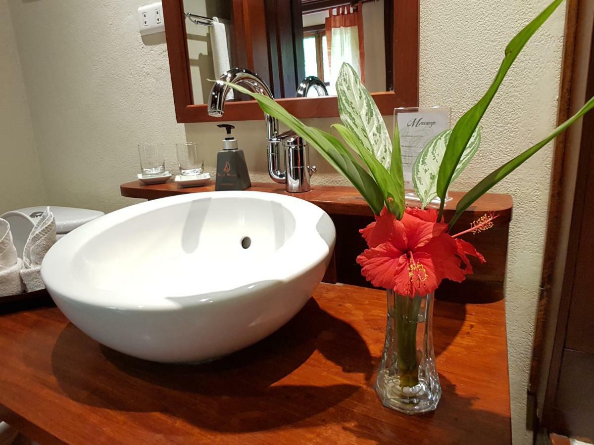 Villa Maydou Boutique Hotel Luang Prabang Buitenkant foto